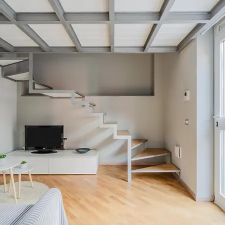 Appartement Amazing Loft - 350 M Far From Dateo Station Milaan