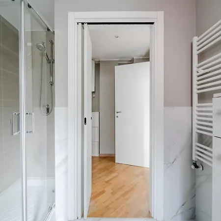 Guesthost - Amazing Loft - 350 M Far From Dateo Station Μιλάνο