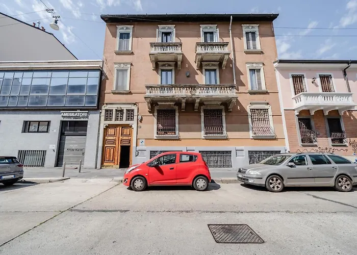 Διαμέρισμα Guesthost - Amazing Loft - 350 M Far From Dateo Station Μιλάνο