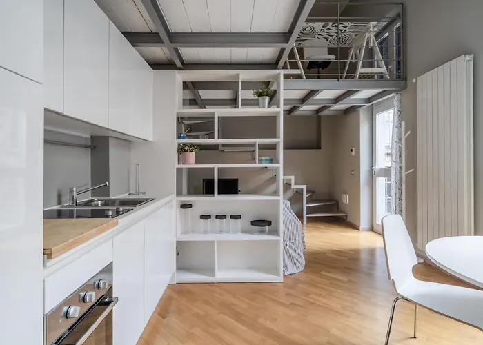 Guesthost - Amazing Loft - 350 M Far From Dateo Station Μιλάνο