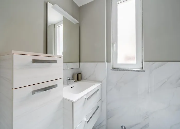 Guesthost - Amazing Loft - 350 M Far From Dateo Station Διαμέρισμα *